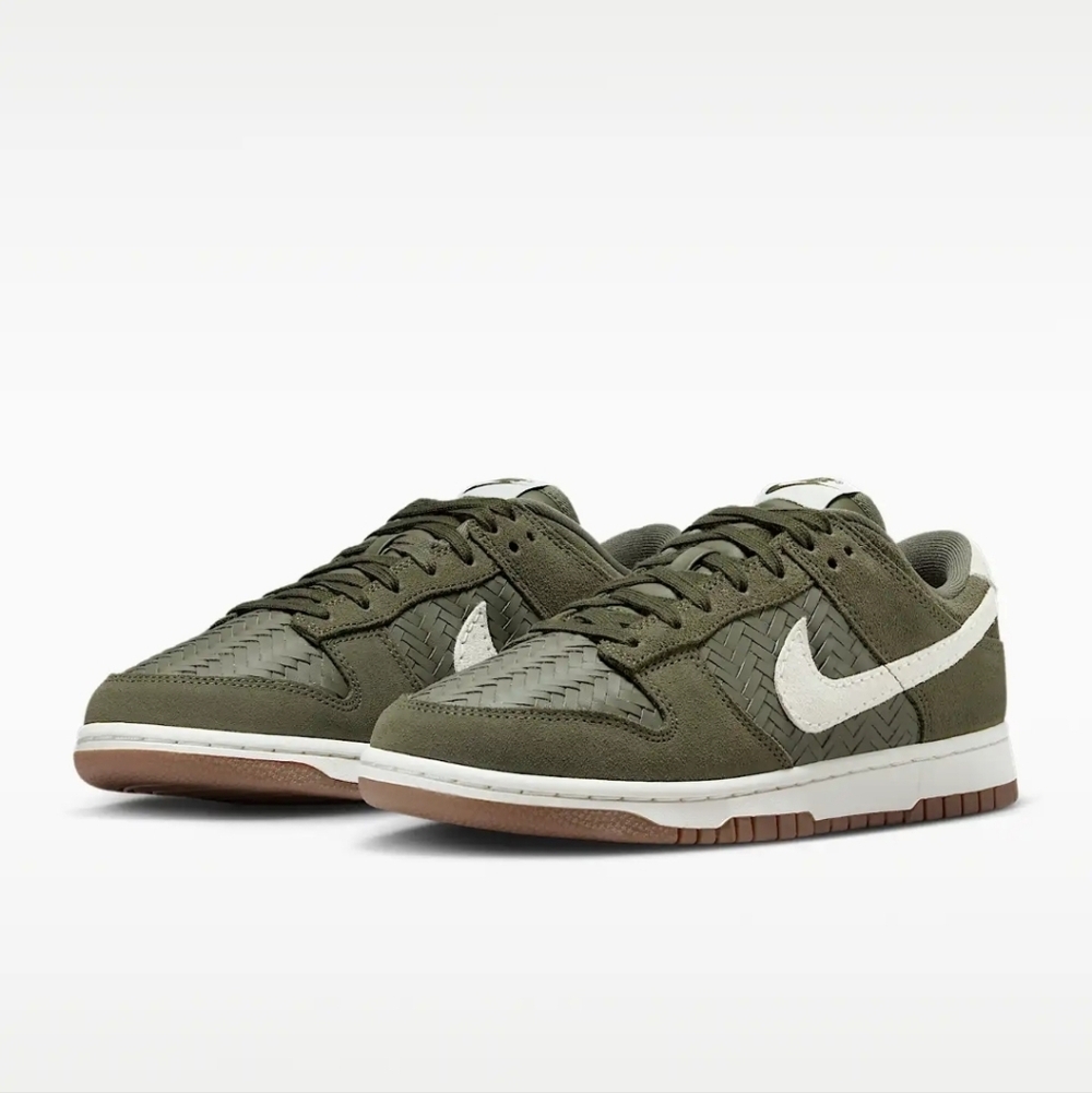 Swarovski Bling Nike Dunk Low Premium Sneakers with Ivory Crystals Women's - Picture 4 of 5